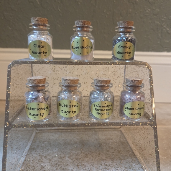 Assorted Quartz Crystal Vials Set - Picture 1 of 3